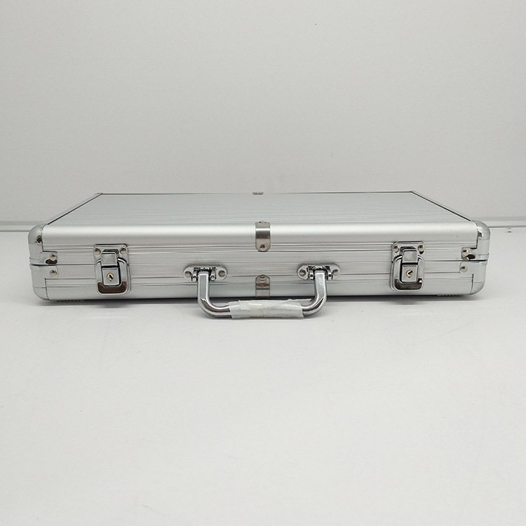 Professional 300 poker Chip set Box Portable trunk Toolbox custom poker chips set in aluminum case Silver display box sample box