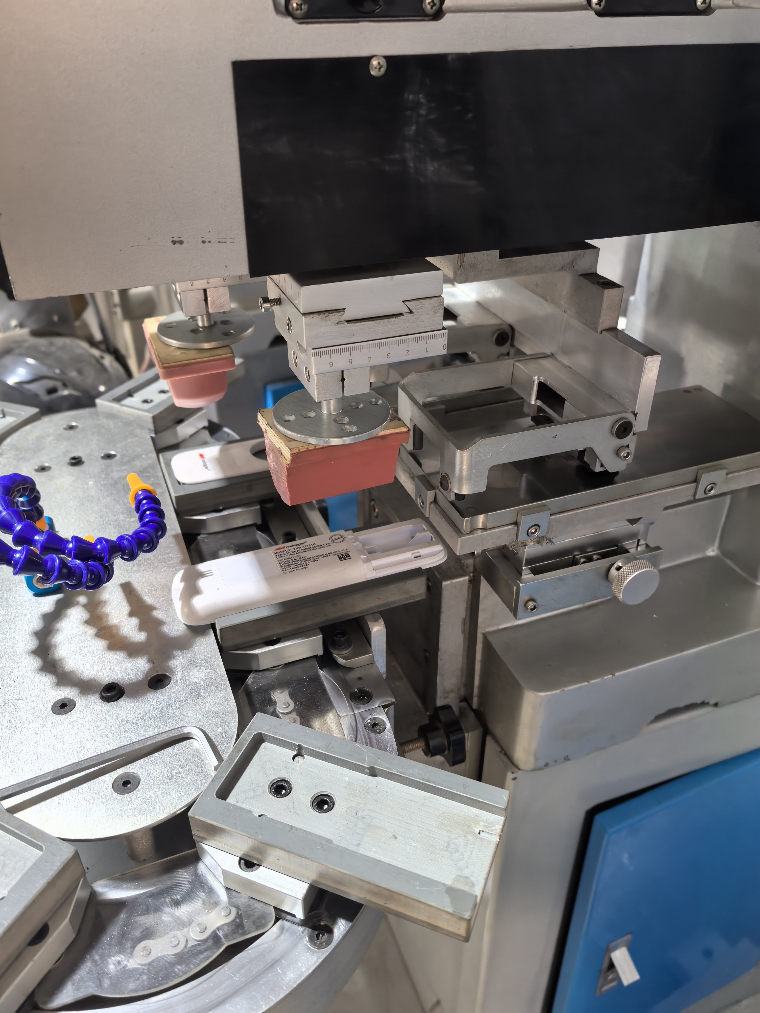 8-station dual color remote control board printing semi-automatic Rotary table machine for two colour