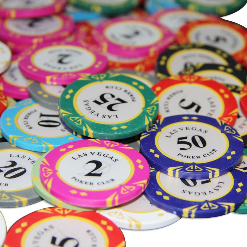 Casino quality clay poker chip with customised colour and logo in lay 14 gm casino chip
