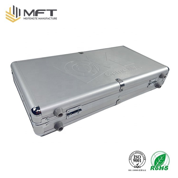 MAC026 NEW molded high end pure aluminum LOGO integrated silver case with dividers for 300 pieces poker chips
