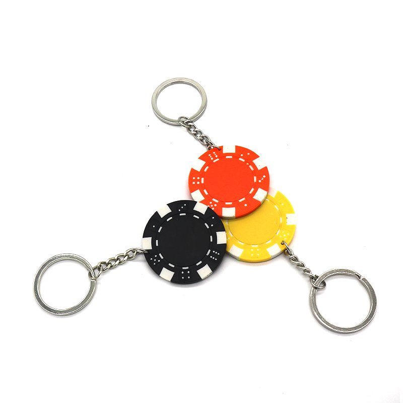 Promotional round shape keyring wholesale plastic poker chip keychain