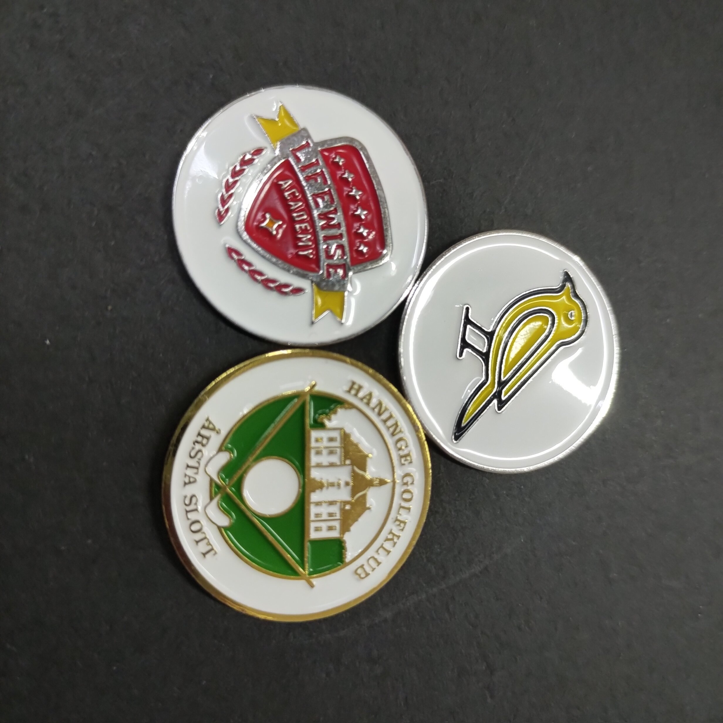 Factory Direct High End Logo Custom Golf Ball Marker Soft Enamel/Hard Enamel Free Design Golf Accessories