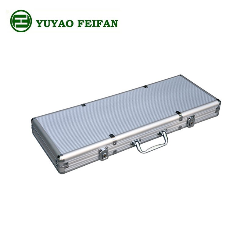 500pcs 5 in 1 poker chip set with aluminum silver case