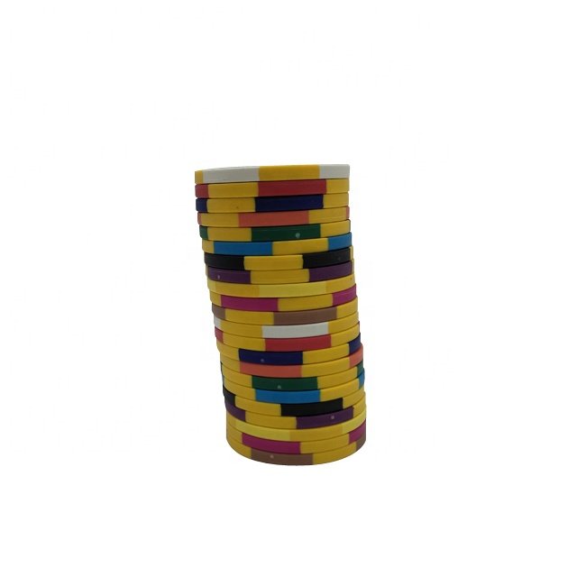 Kaile custom sticker 14g clay poker chips round custom logo game max with 40mm tournament size for caisno poker club gambling