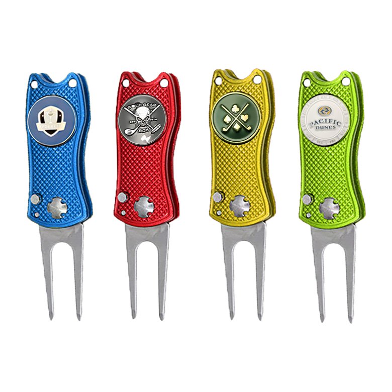 Wholesale enamel golf poker chip golf divot repair tool with ball marker