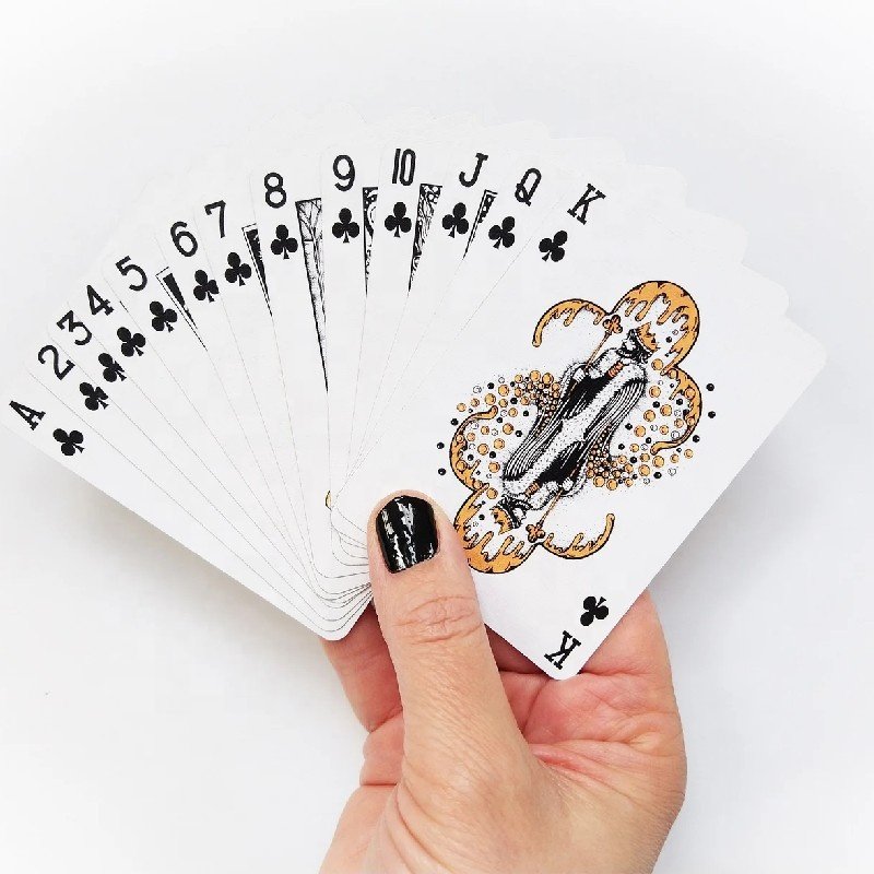 Factory custom high quality paper poker cards playing cards custom printing