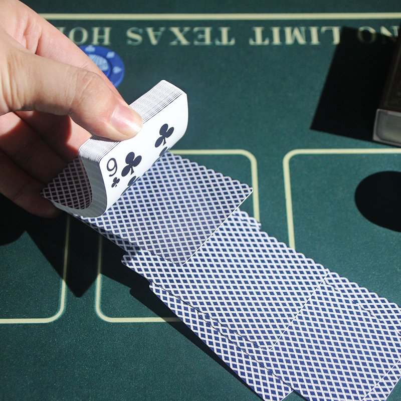 Customized Specializing In The Production Of Durable Recyclable Waterproof Playing Cards Plastic High Quality Playing Cards