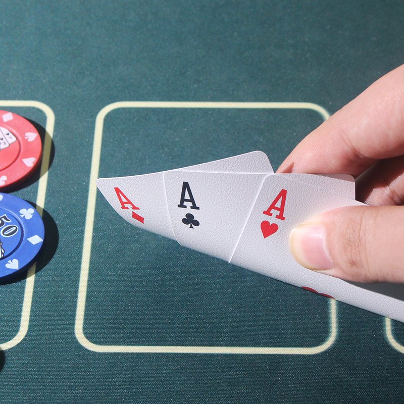 Customized Specializing In The Production Of Durable Recyclable Waterproof Playing Cards Plastic High Quality Playing Cards