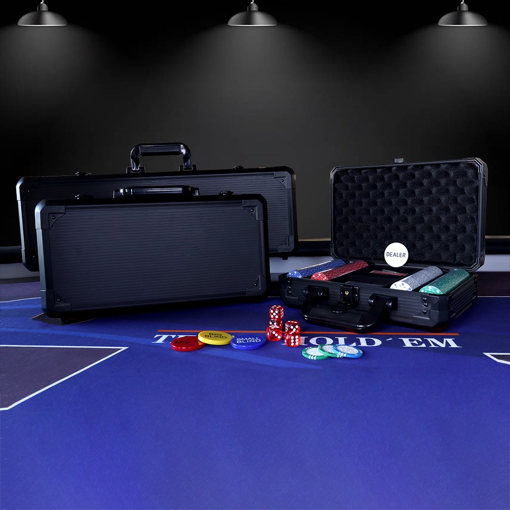 Wholesale 200pcs 10g ceramic poker chips set with black aluminum case and other casino accessaries custom logo for gambling game