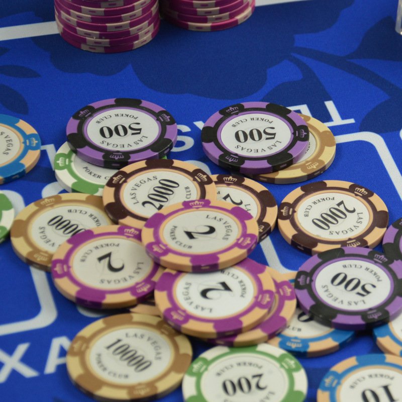 2024 High Quality Wholesale Personalize Logo 1000 Casino Chip Ceramic Abs Ceramic Clay Custom Poker Chips For Promotion Game