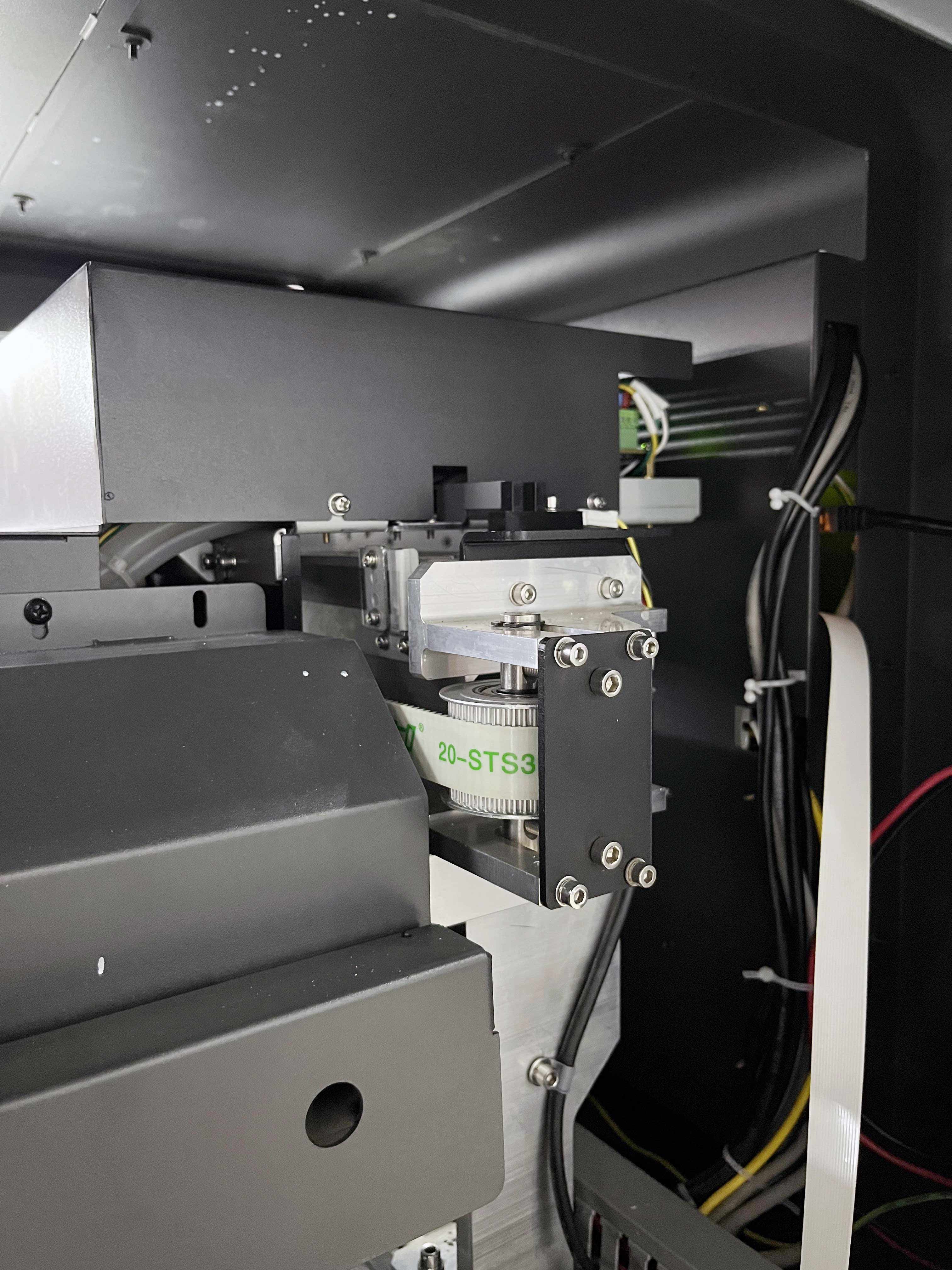New Arrival 60cm UV DTF Printer for I3200 3 Heads Acrylic Board Digitalshell Personalized Printing Industry