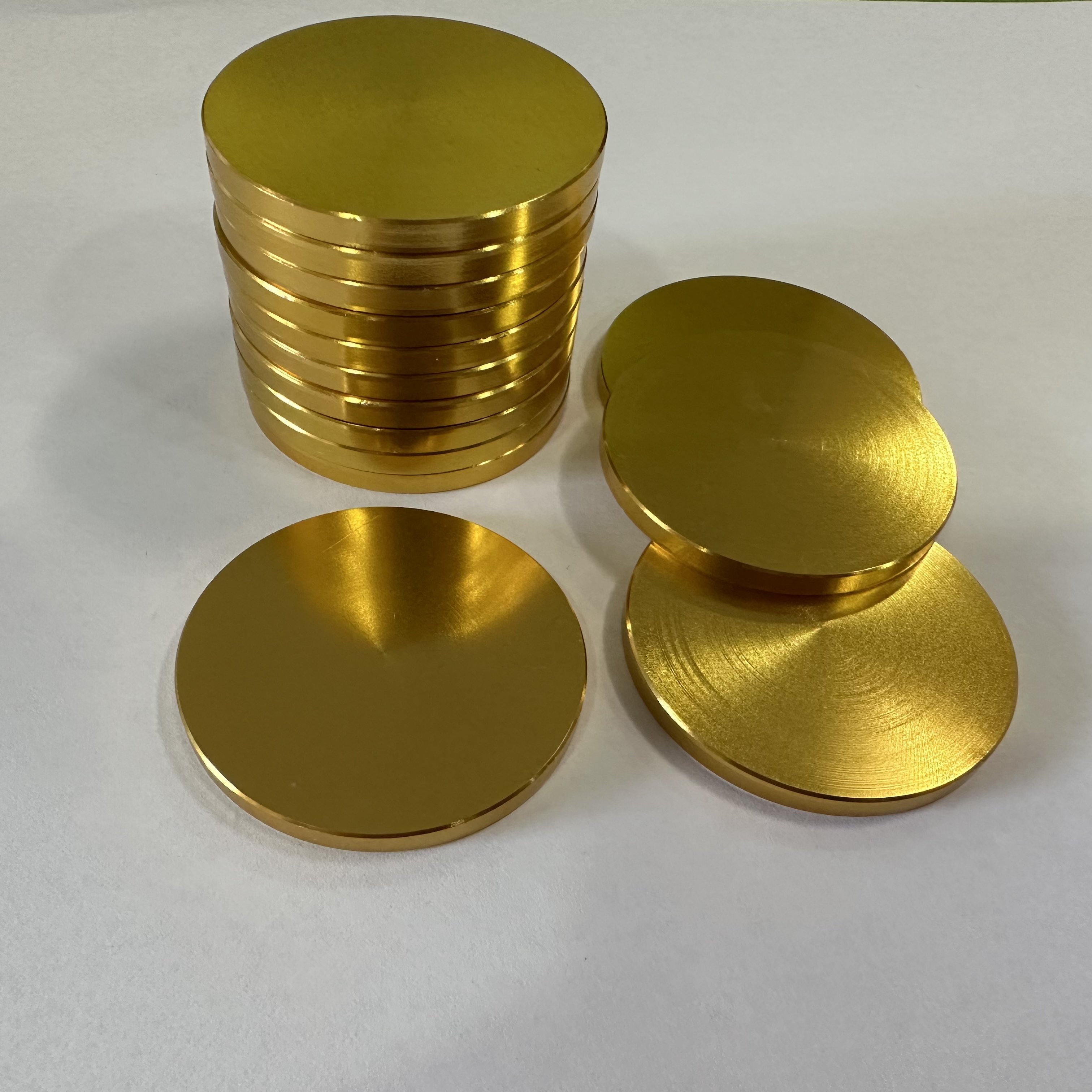 New customized golden metal poker chips for gambling casino poker chip