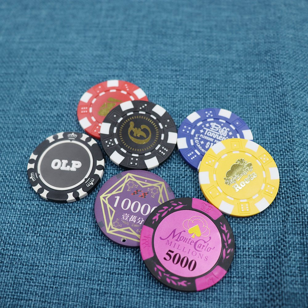 Custom Casino Chips Logo 12g Ceramic Poker Chips 2 Playing Cards Poker Coins With Aluminum Box