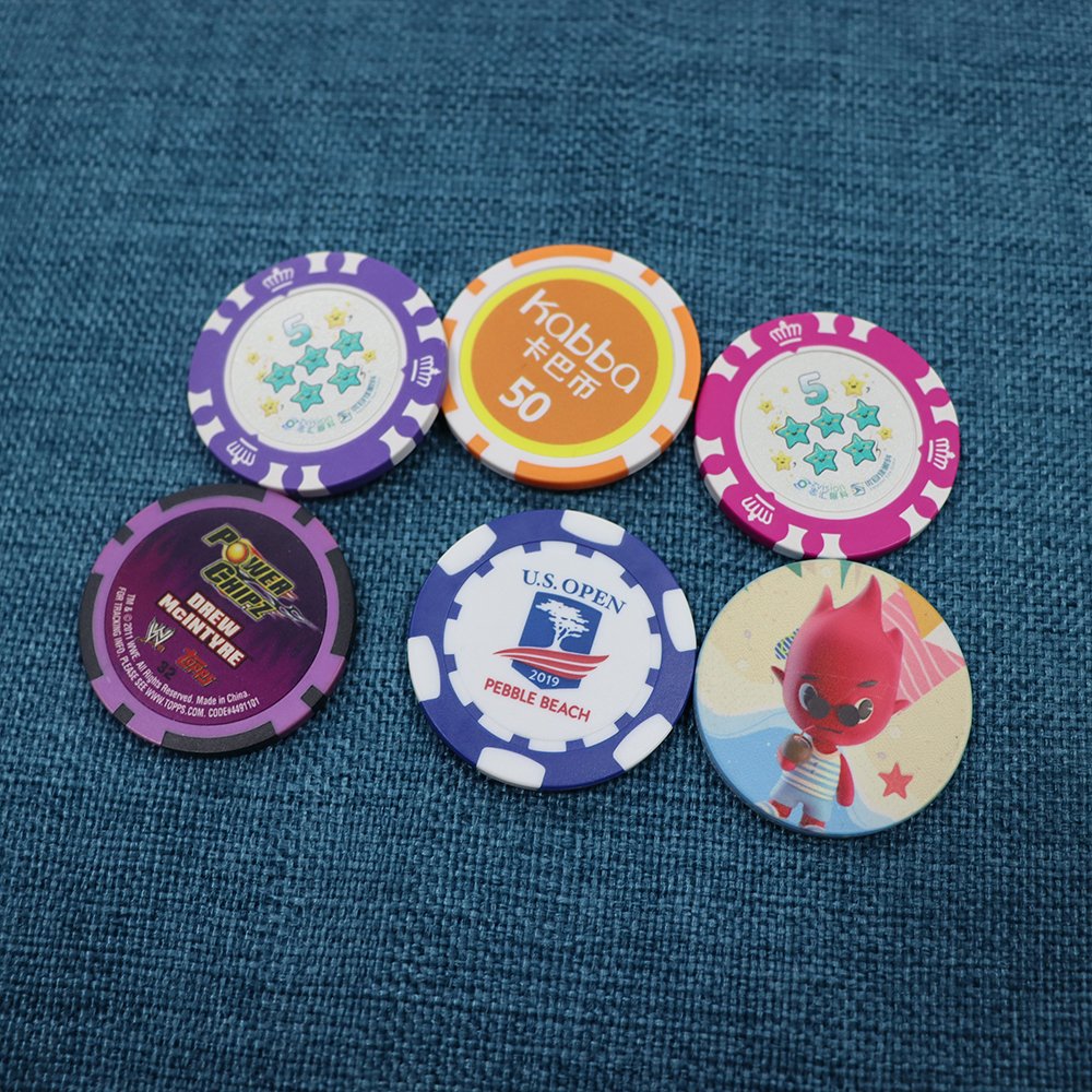 Custom Casino Chips Logo 12g Ceramic Poker Chips 2 Playing Cards Poker Coins With Aluminum Box