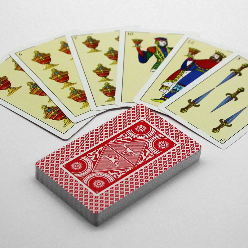 2022 New Wholesale Custom Spanish Playing Card Germany French Italian Russian Paper Playing Cards Poker With Box