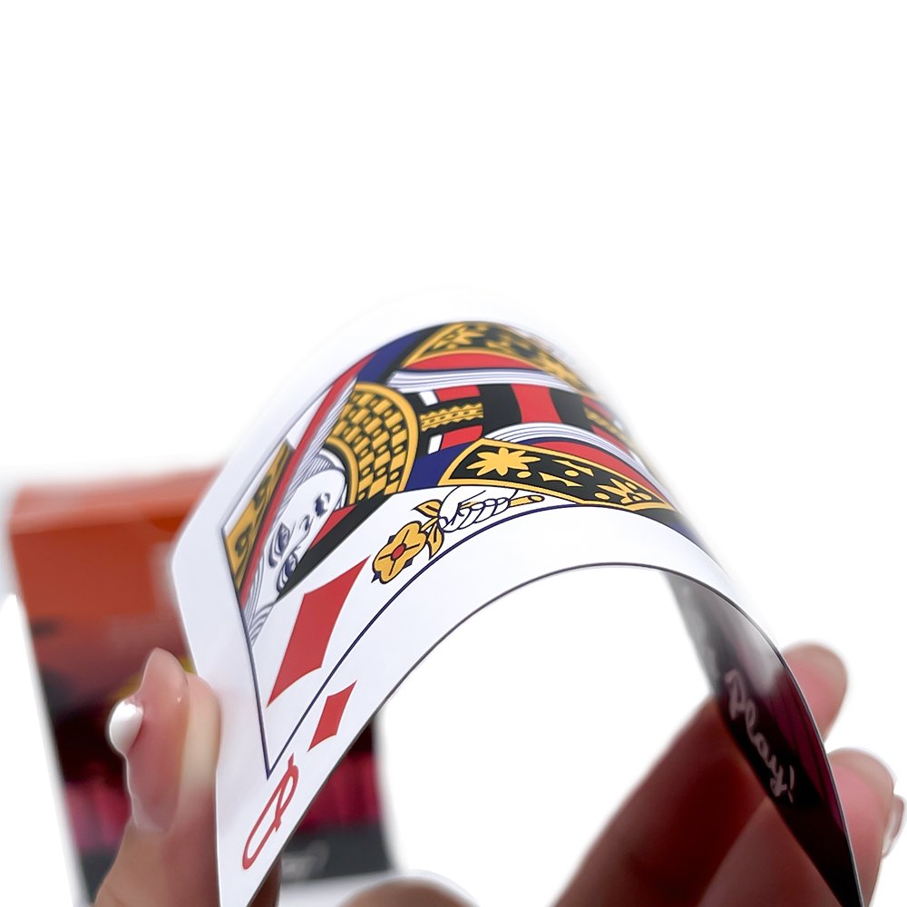 Customized Blank Sublimation Printed PVC Gold Foil Playing Poker Cards Waterproof Plastic Card Paper Playing Cards