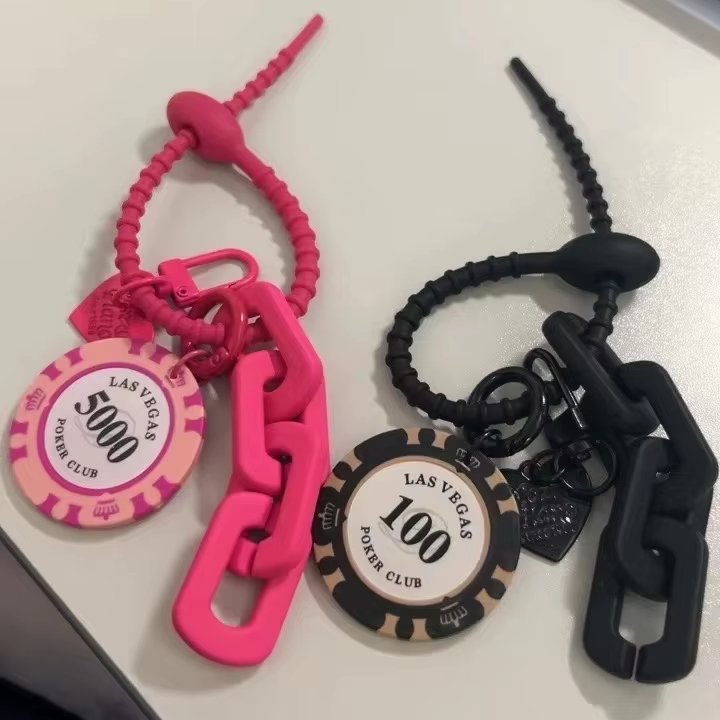 Keychain Accessories Wholesale Funny Gift Giveaway Llavero Metal Key Chains Custom Game Poker casino chips keychain