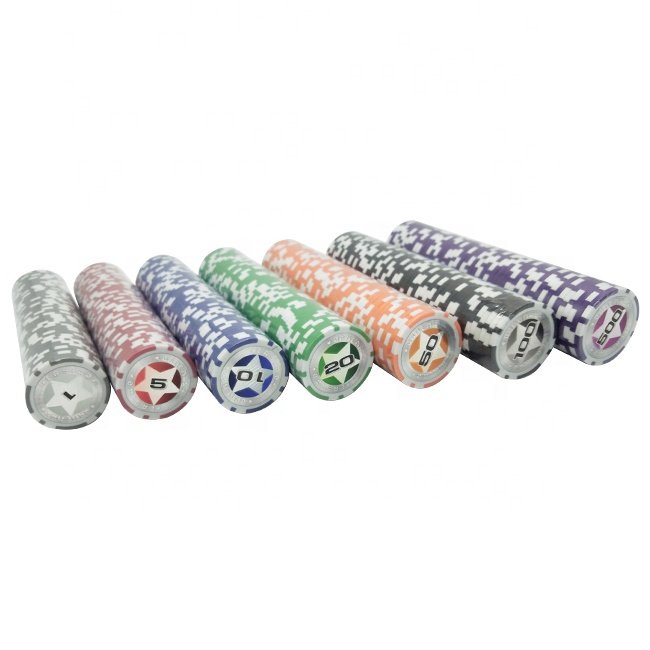 500 pcs Clay poker chips with silver aluminum case set include 2 sets poker cards and 1 white dealer