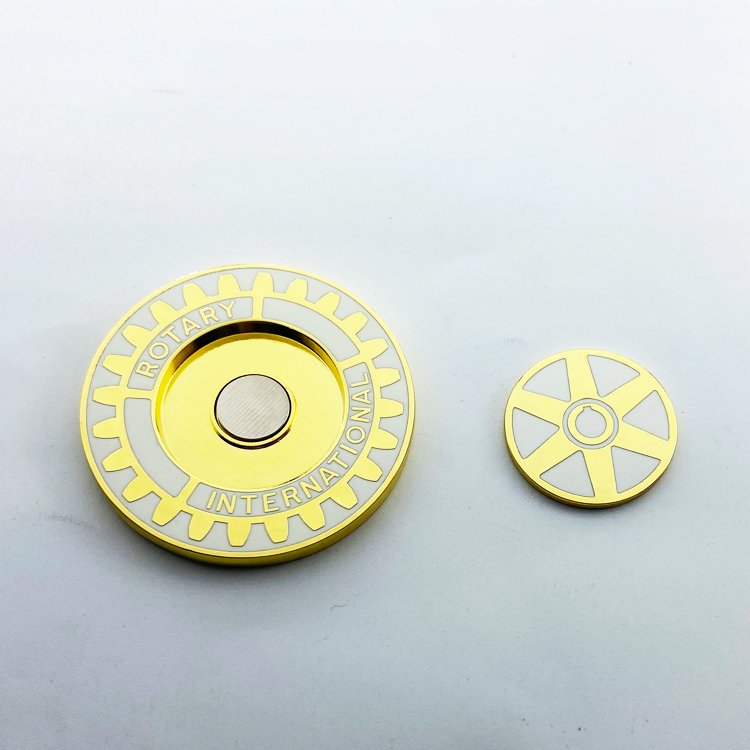 Golf Accessories Promotional Ball Marker Magnet Golf Ball Marker Custom Magnetic Golf Poker Chip