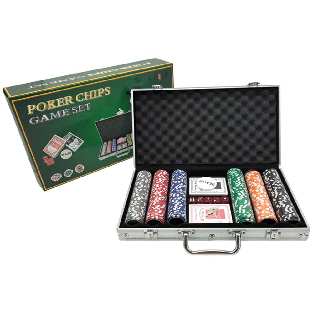 Wholesale casino game 300 piece 14g clay poker chips set with poker cards dices dealer in a silver aluminium case