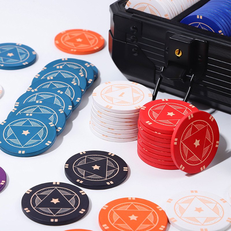 Wholesale 43mm High-end Texas Hold'em Ceramic Poker Chips Star Poker Chips New Entertainment Casino Ept Poker Chips