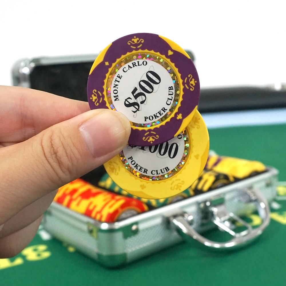 Portable Silver Aluminum Organizer 100pcs Texas Hold'em Poker Chip Set Custom Clay Ceramic Face Value Casino Chip Set