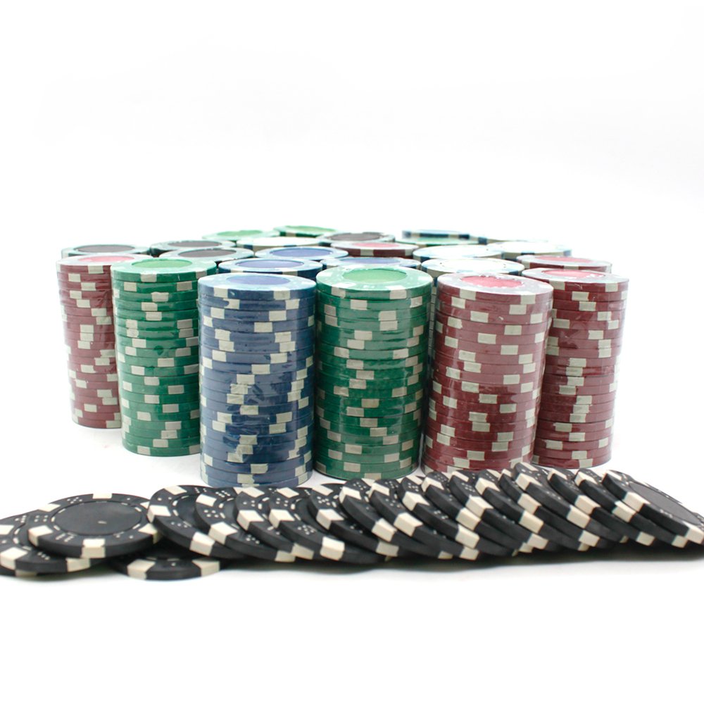 Best Selling Casino Poker Chips Set 200 Pieces with 2 Playing Cards and 5 Dice in 14g Weight All in One Stylish Case