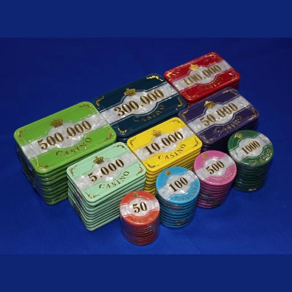 Casino Chips Texas Hold'em Poker Acrylic Crystal Poker Chip With Different Denominations
