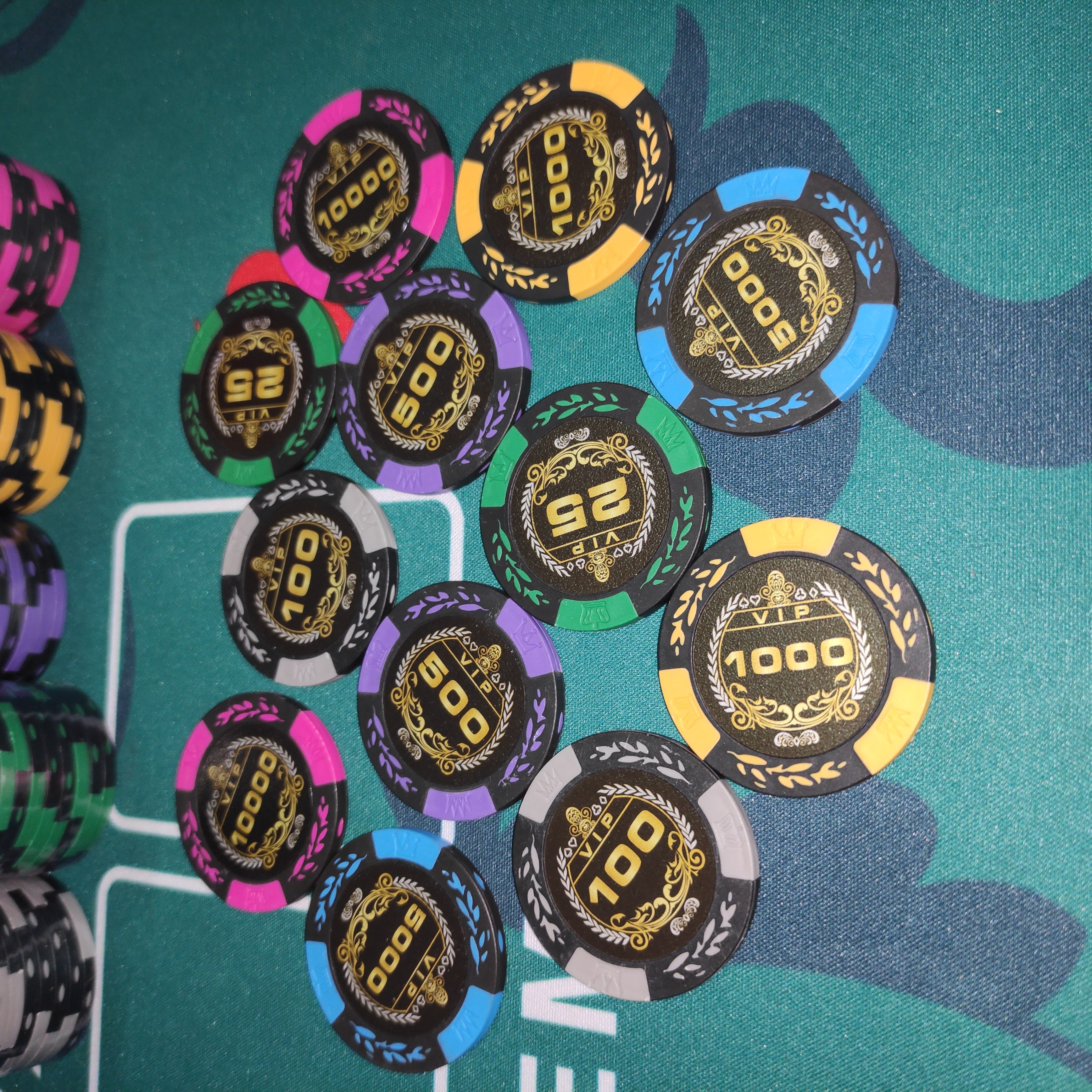 40MM 13.5G 14g Blank clay poker chips wholesale without the middle sticker