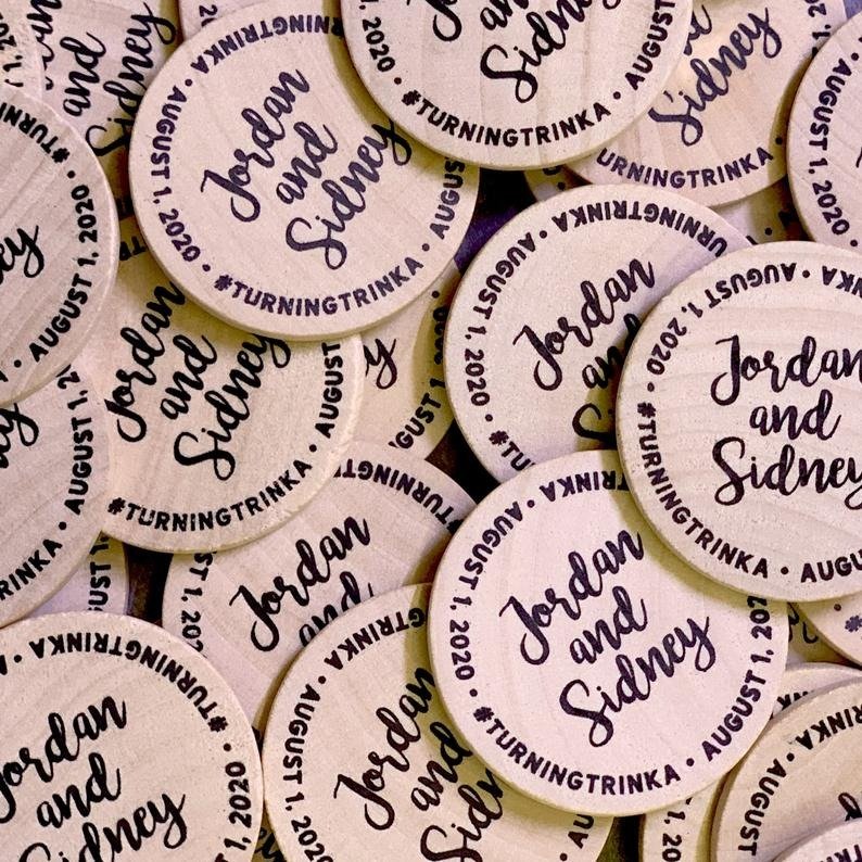 cheap natural round wood disc personalized printed wooden coins drink tokens wedding favors sobriety coins recovery poker chips