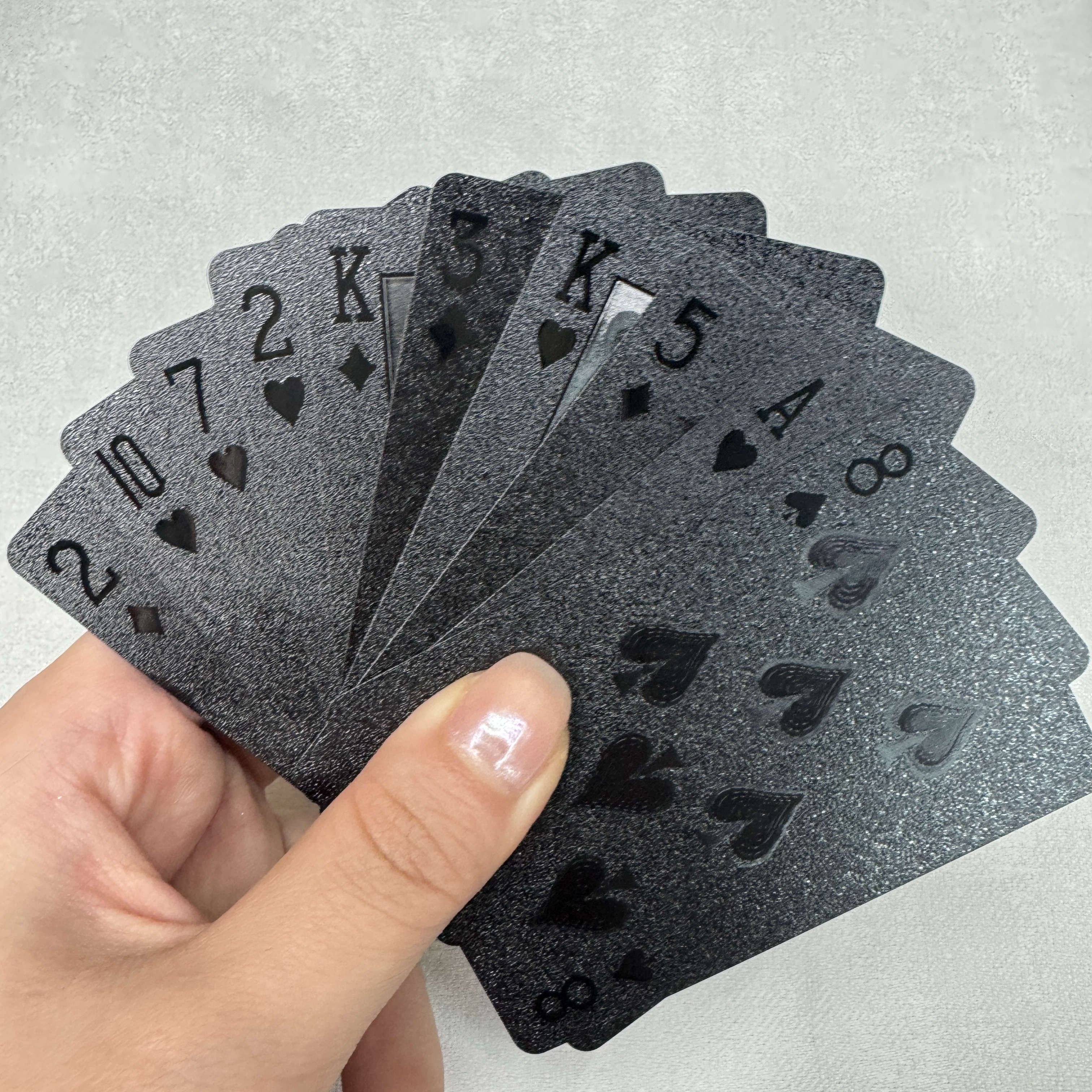 Professional Supplier Black foil plated pattern Texas Hold'em Frosted portrait stars poker cards card mold poker chips