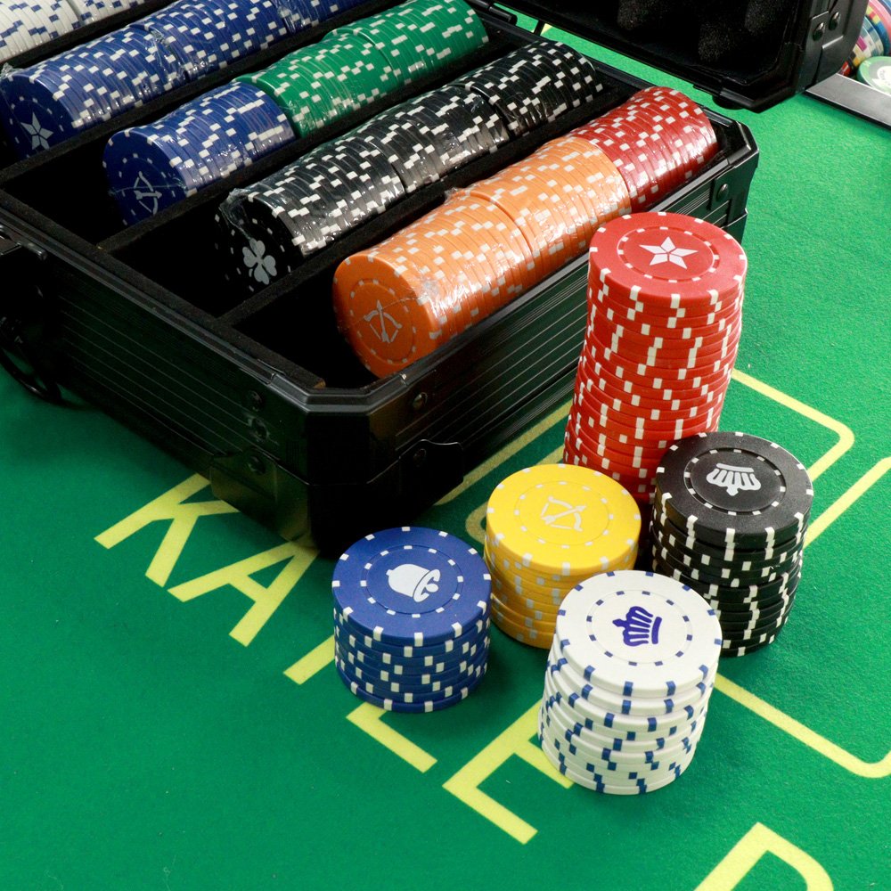 Custom Patterned Cheap Durable ABS Casino Poker Chips Roulette Table Accessories Game Tokens colored plastic poker chips