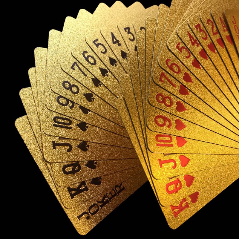 24K Gold Playing Cards Plastic Poker Game Deck Foil Pokers Pack Magic Cards Waterproof Card Gift Collection Gambling Board Game