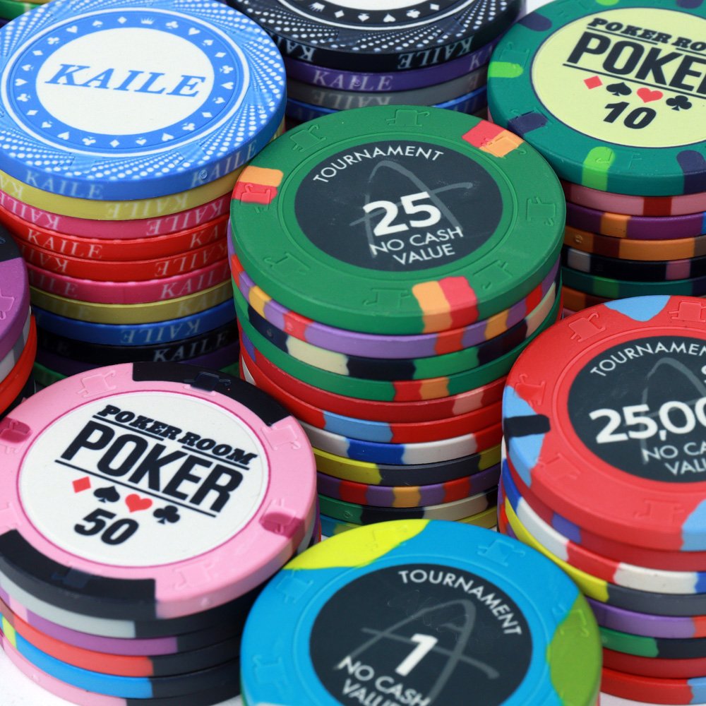 Custom ceramic poker chips 10g 39mm engraved top hat and cane mould design for casino poker room game