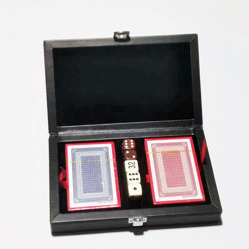 Deluxe leather poker chip set with custom leatherette case luxury leather poker set