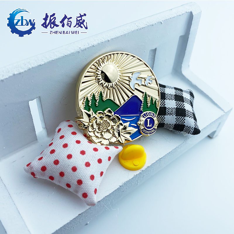 Badge Creative Landscape Pattern Brooch Making Gold-plated Lapel Pin Metal Custom Enamel Lapel Pin Custom Size Badge & Emblem