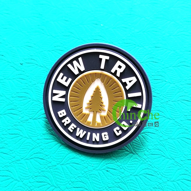 Custom PVC Embossed 3D Rubber Patches Badge with velclo Backing