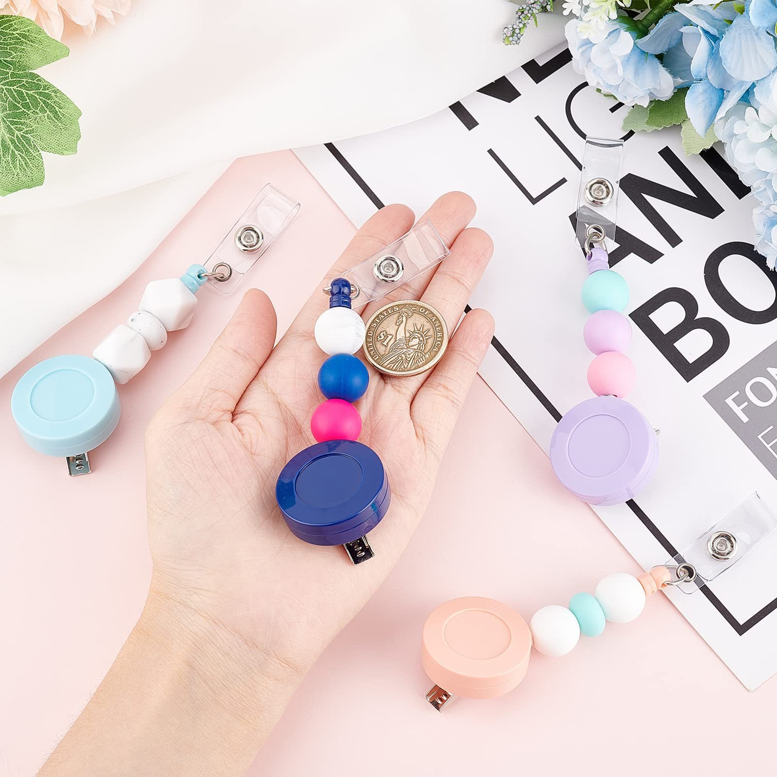 Factory Brand Work Keychain Silicone Beaded Easy-Pull Buckle Anti-Lost Features Telescopic Lanyard Chest Card ID