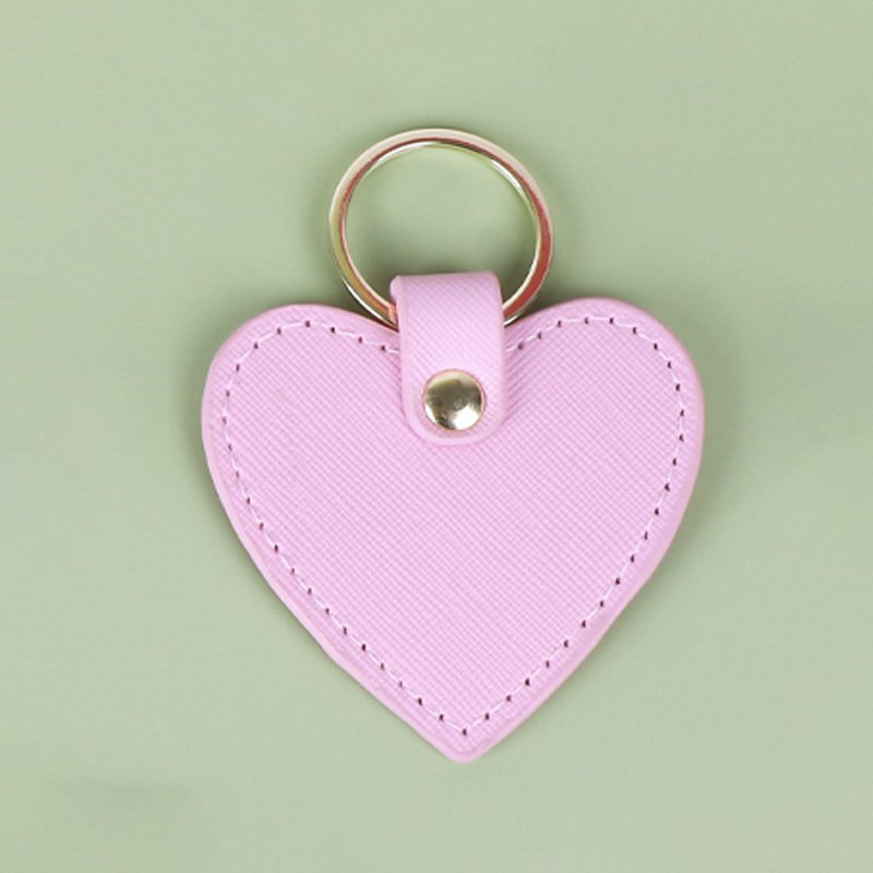 Custom leather keychains fashion accessories car key holder creative sublimation keychain luxury cute heart pu leather keyrings