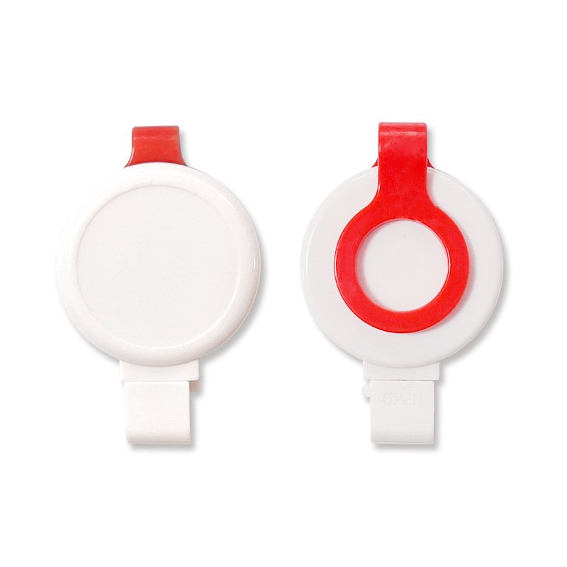 Customized Logo Colored Doctor Nurse Working Card Holder Hanging Cord Retractable Badge Reel Belt Clip