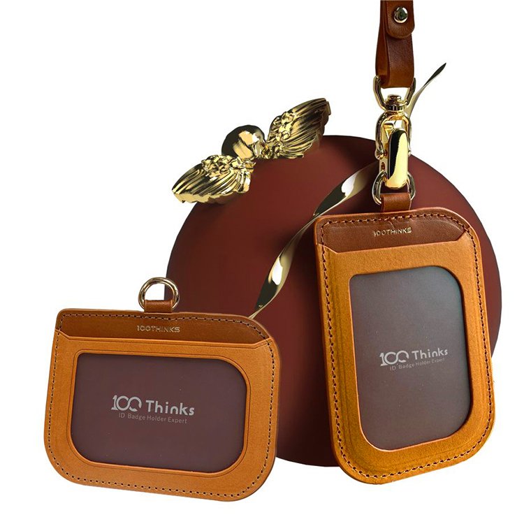 Fashionable Leather ID Card and Badge Holder with Customized Logo for Photos and Credit Cards