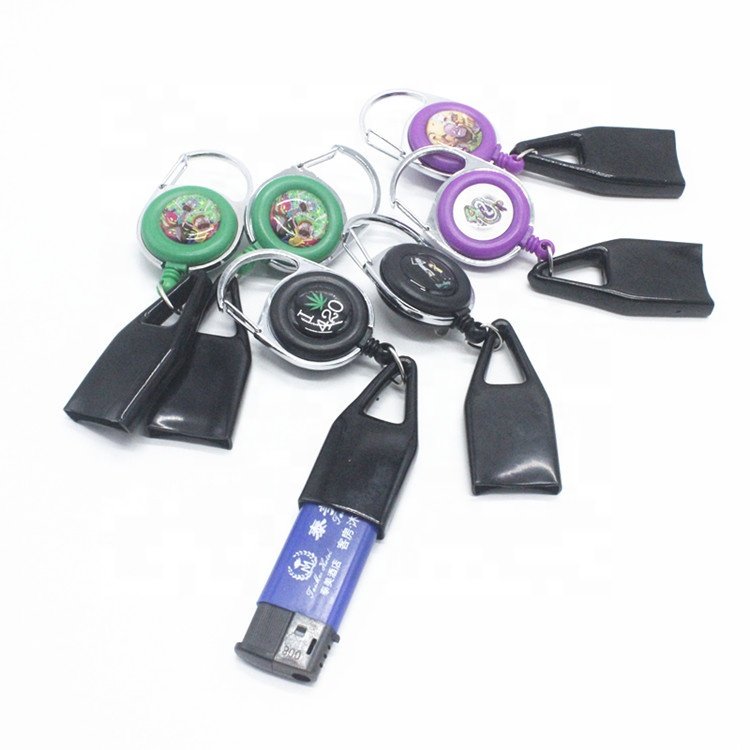 2020 Hot Selling New Style Carabiner Retractable Pull Reel Badge Holder Lighter Holder