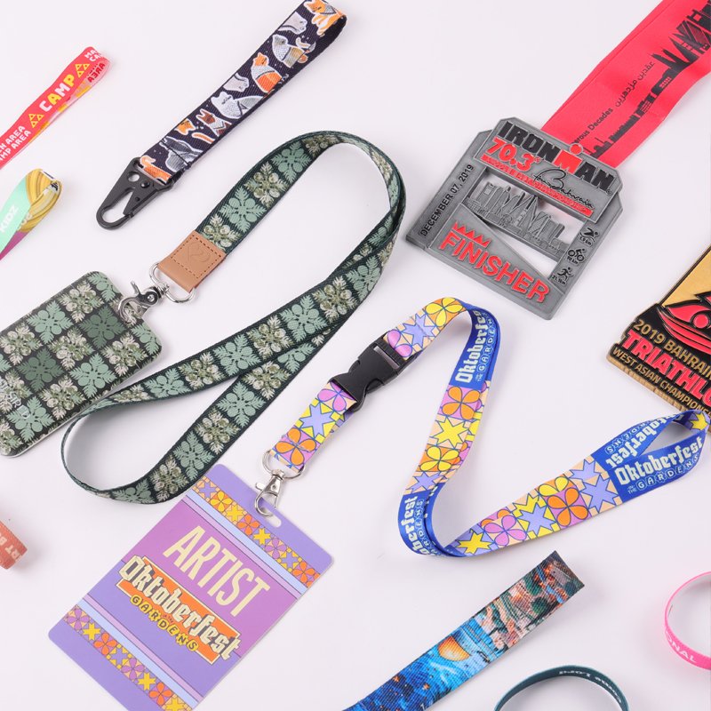 Lovecolour Supply Polyester Staff School Lanyard With ID Badge Holder Fashion Keychain Lanyard Guangzhou Manufacturer