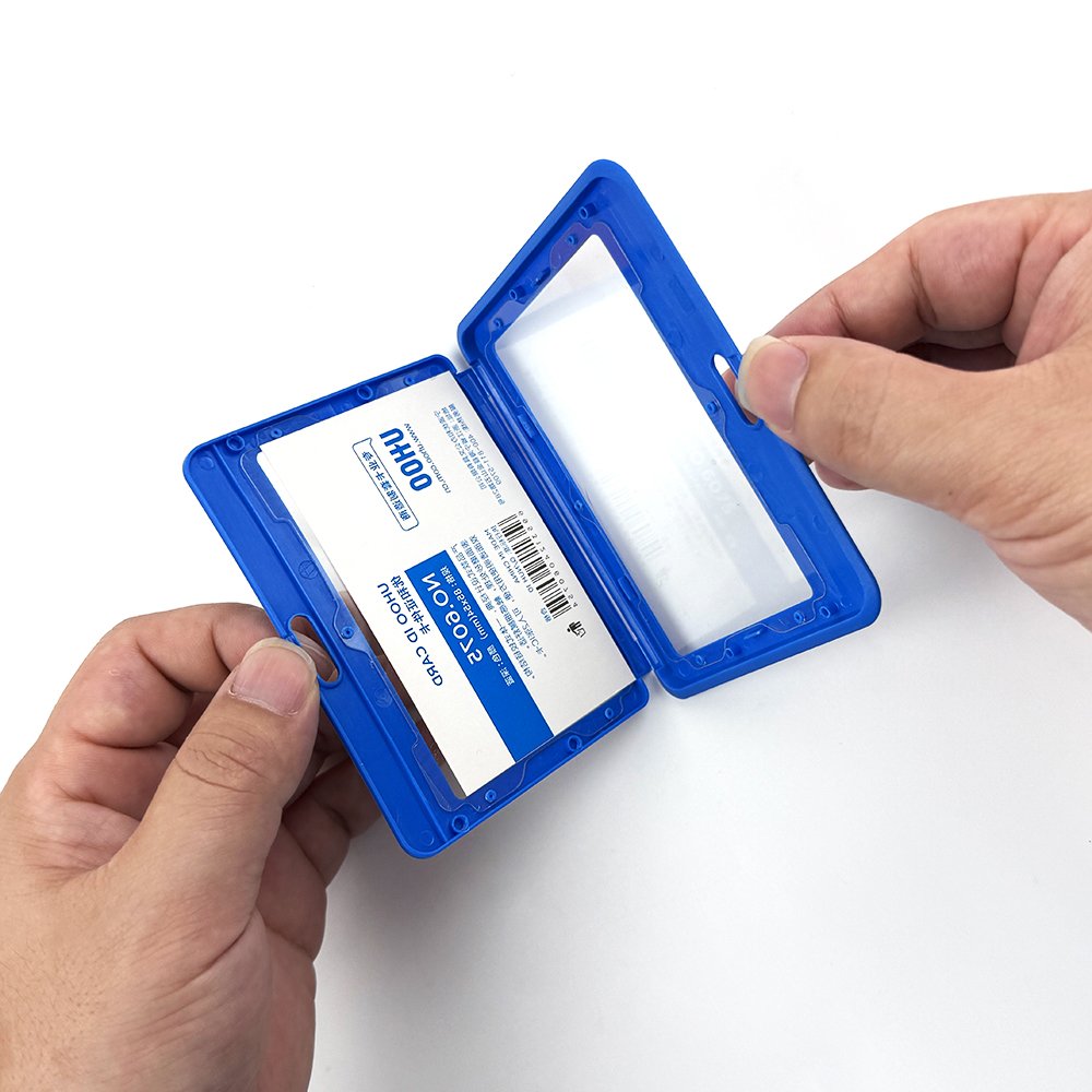 UHOO6075 Eco-friendly double transparent pp plastic horizontal id card holder business badge holder Plastic card holder