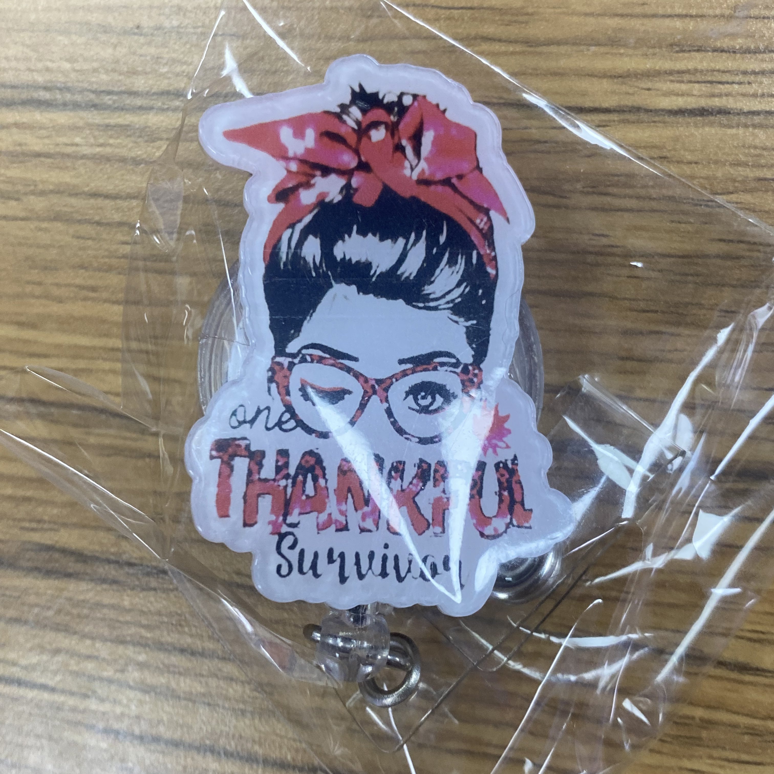 Custom design badge holder 2023 new product reel nurse accessories silk ribbon caring for women health luxury