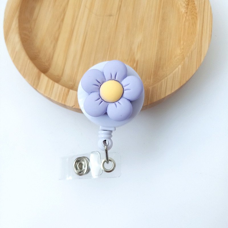 New fashion work permit clip nurse chest badge creative cute flower cartoon employee brand card holder clip