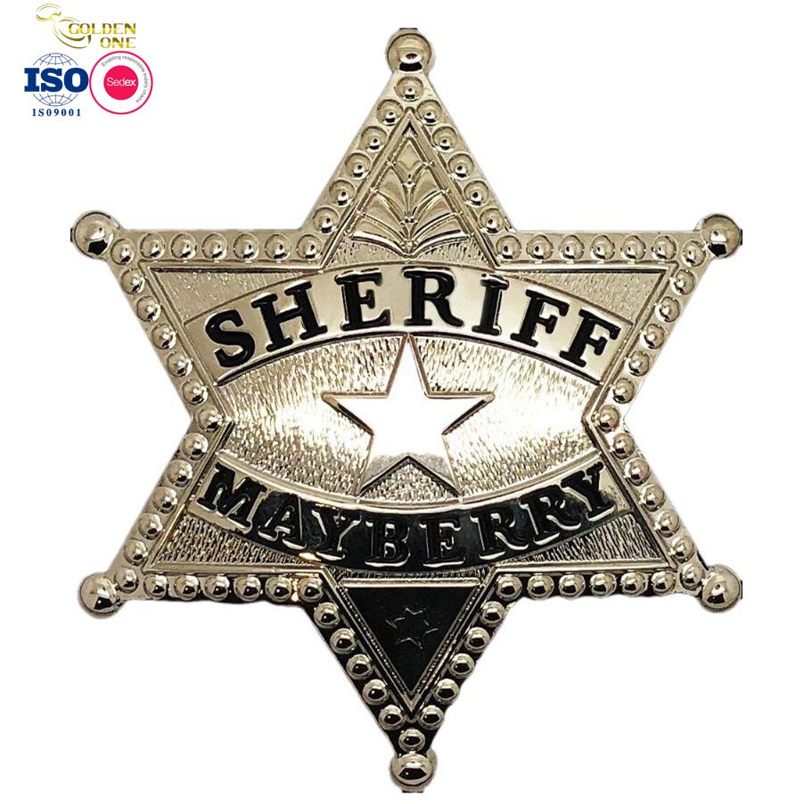 Factory Direct Customized popular style Metal soft soft enamel souvenir badge Wallet Holder with safety pin
