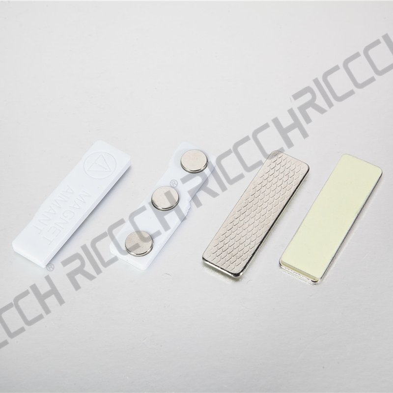 Magnetic Badge Holders fastener