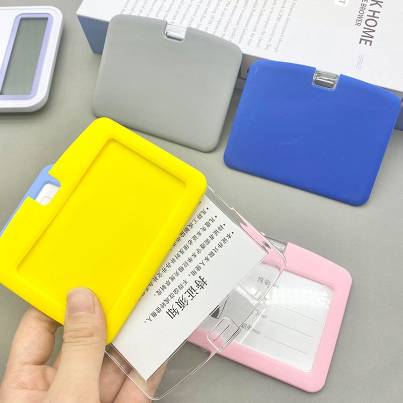 Wholesale Horizontal Vertical Style Silicone Business Work Bus Exhibition Pass Card Brand Name Badge Holder With Lanyard Hole