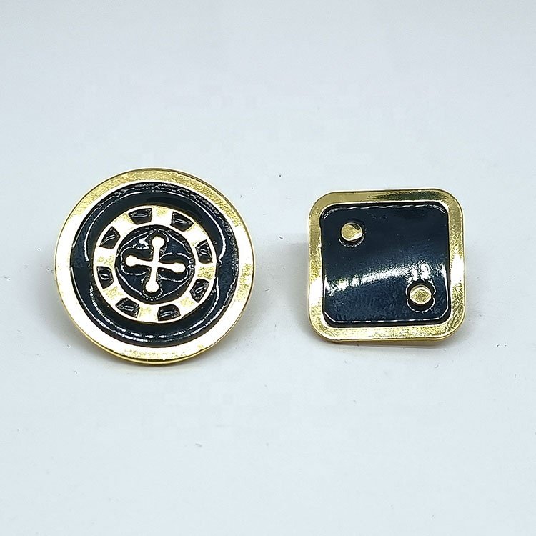 Customize brooch individuation enamel metal logo lapel cartoon id button badge holder clip hard enamel name lapel pin badges